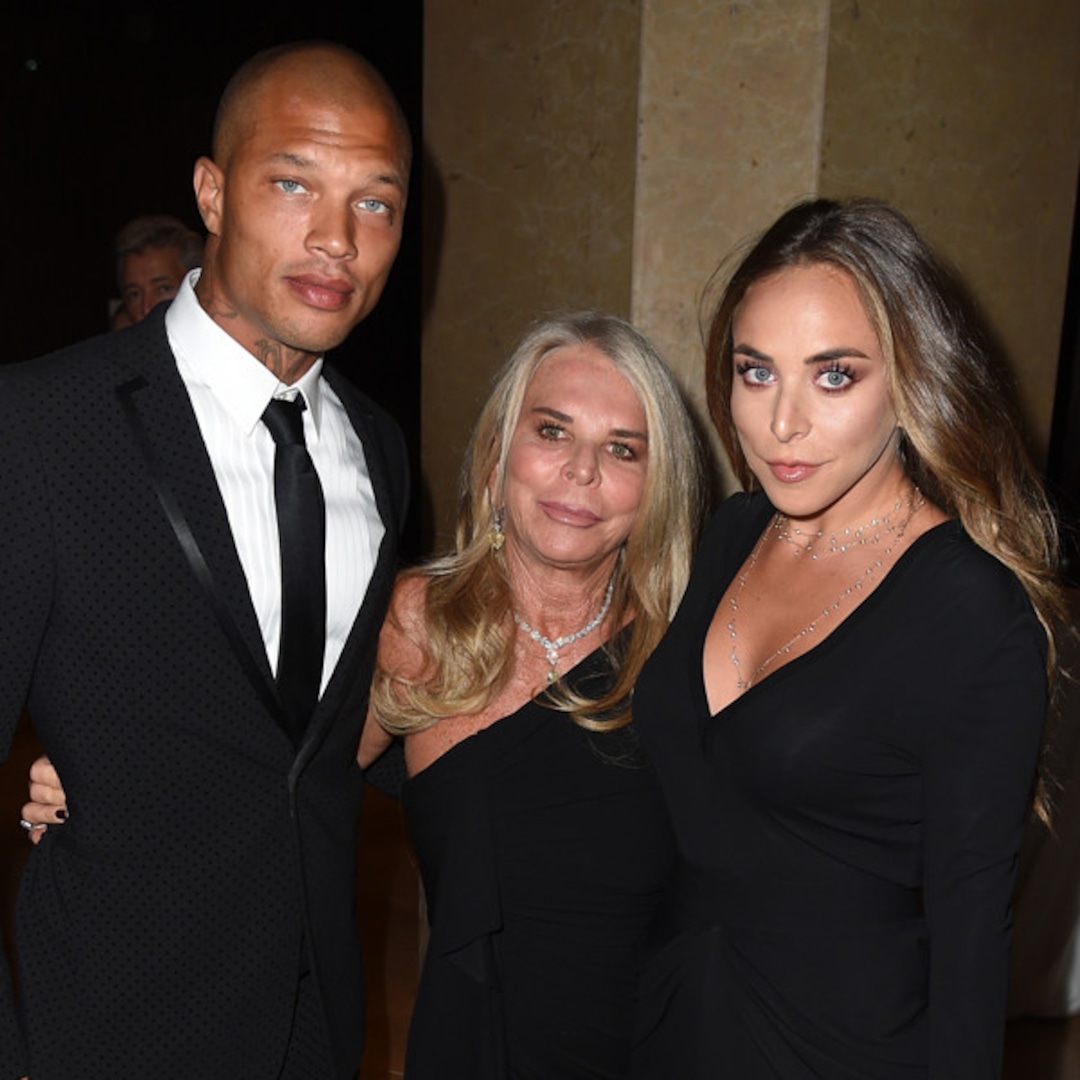 Jeremy Meeks Suits Up for a Night Out With Chloe Green and Her Mom - E